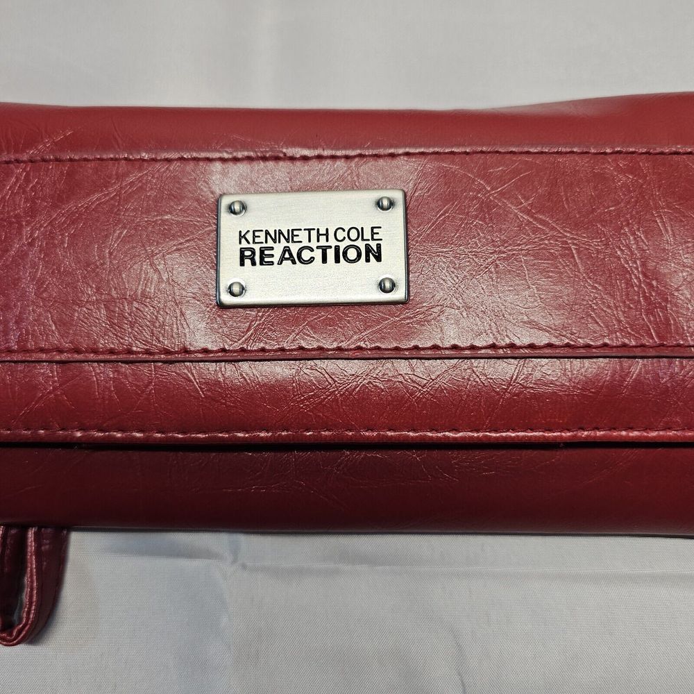 kenneth cole‎ reaction womens Leather wristlet wallet